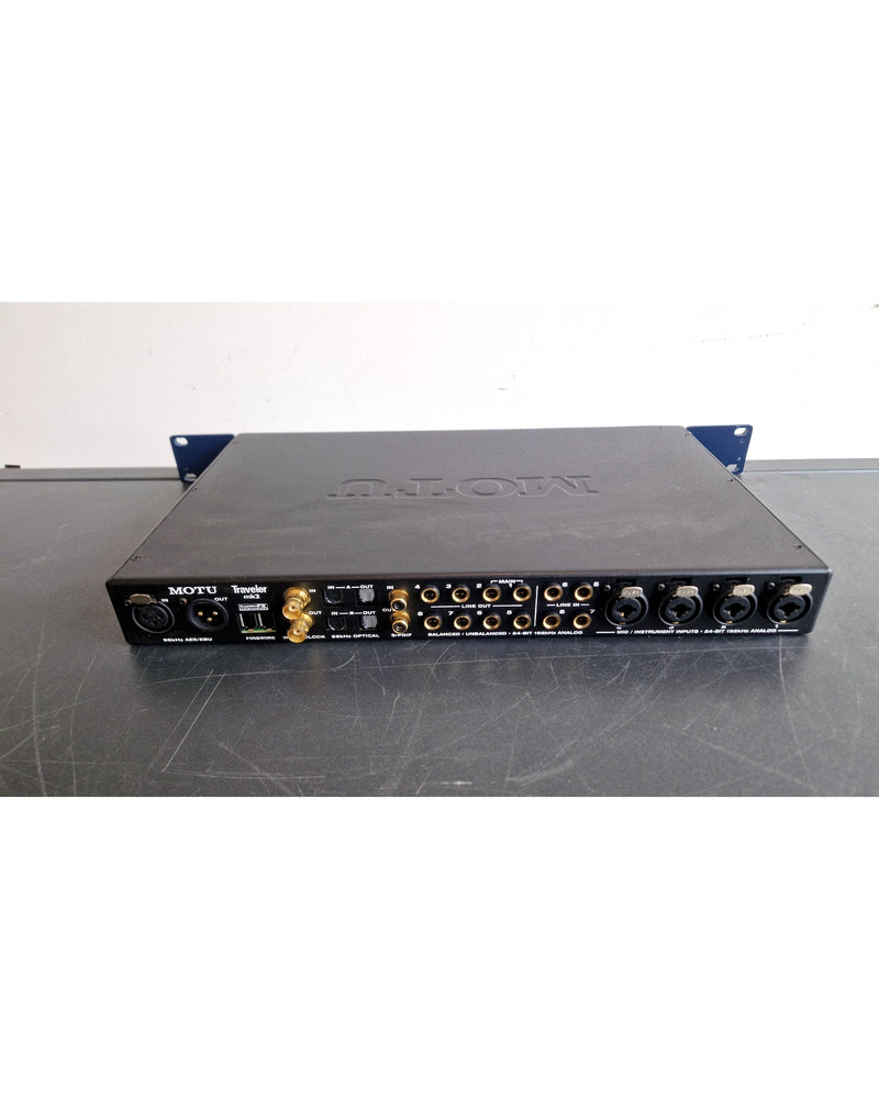 MOTU Traveller Mk3 - Audio Interface - Good - Image 5