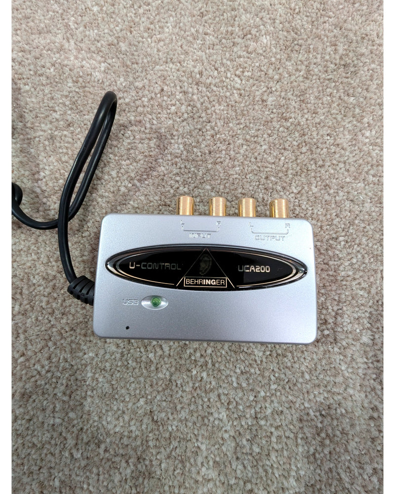 Behringer U-Control UCA200 - Audio Interface - Like New - image 2