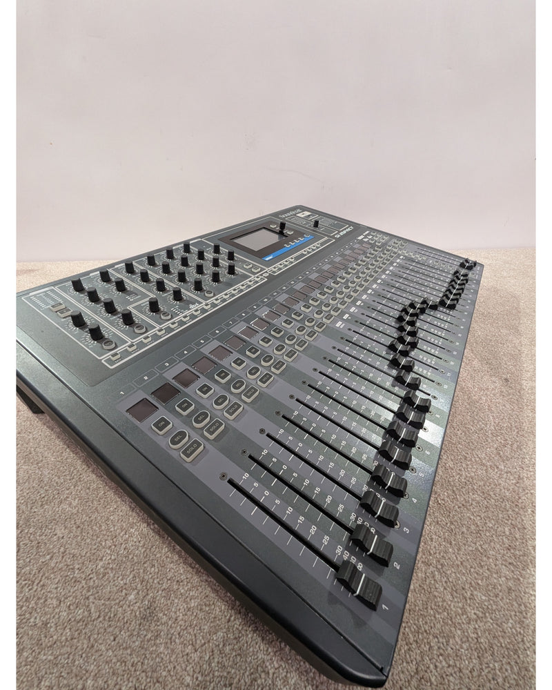 Soundcraft Si Impact - Mixer - Excellent w/ Soft Case - image 10