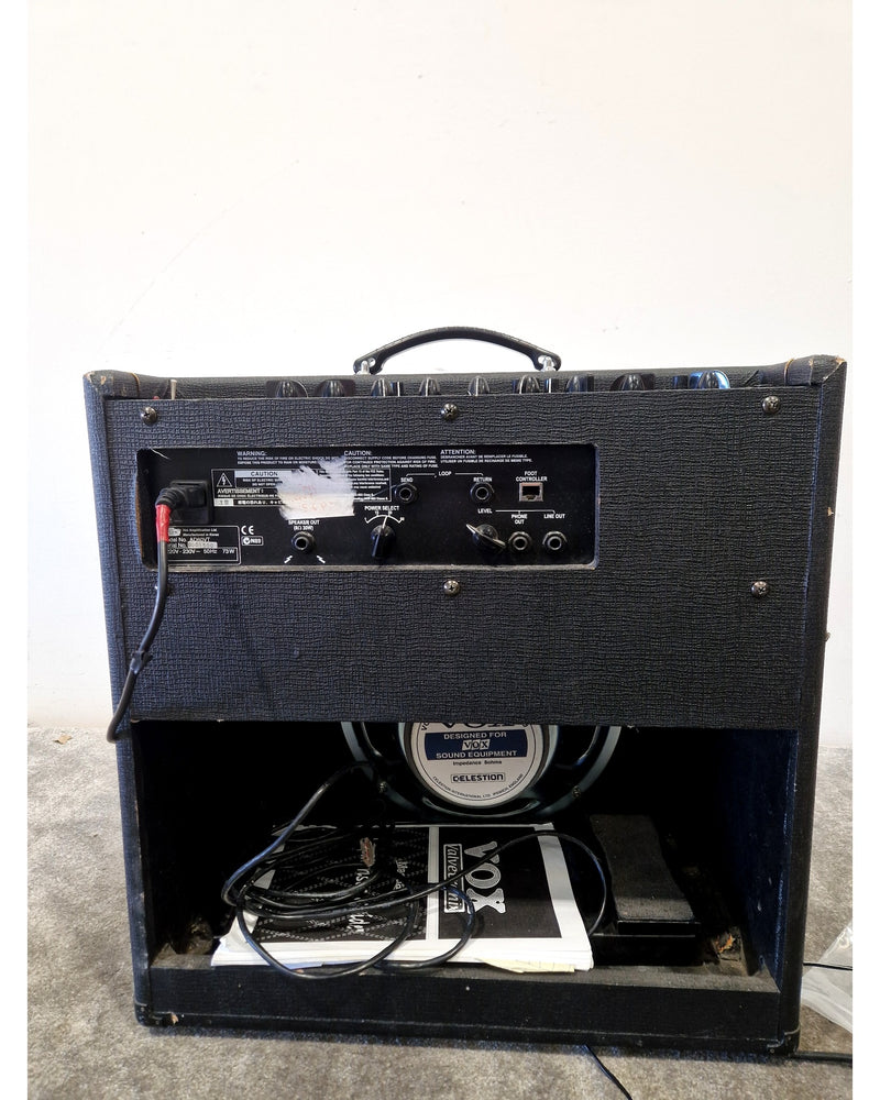 Vox AD100VT with VC-4 Foot Controller - Amplifier and Pedal - Good - Image 9