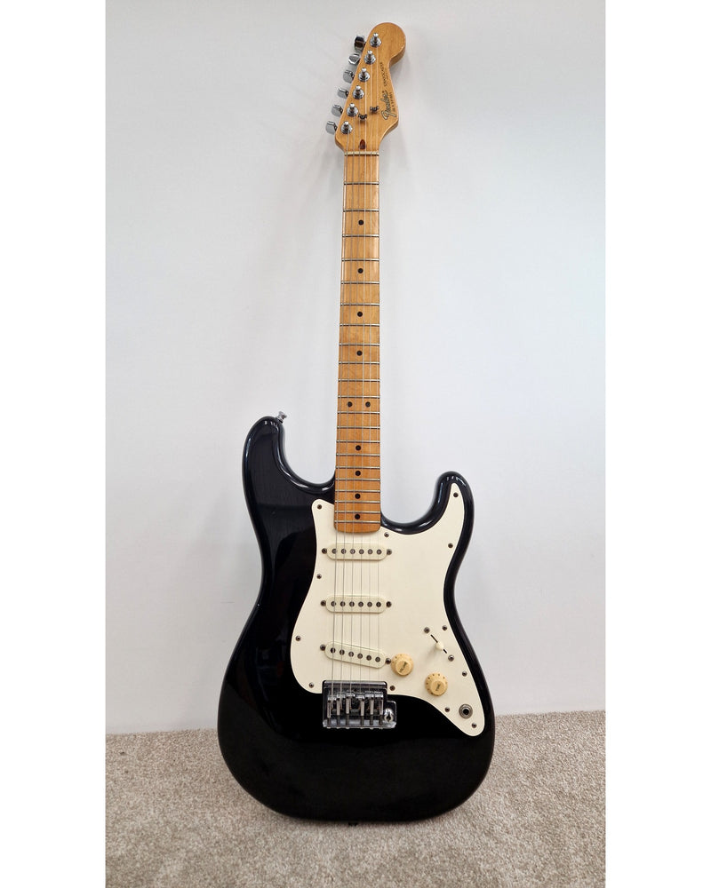Fender Bullet Stratocaster 1983 - Made In USA - Black - Excellent w/ Hard Case - image 2