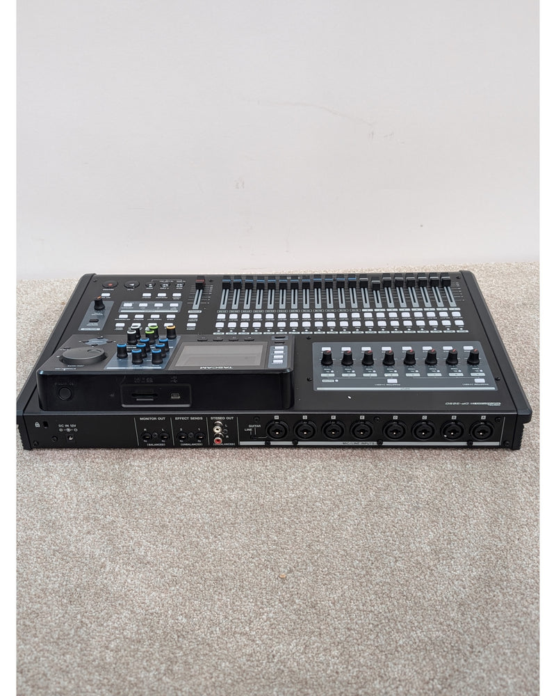 TASCAM DP-32SD - Recorder - Black - Excellent w/ Manuals - image 12