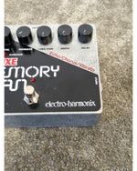 Electro-Harmonix Deluxe Memory Man (UK 230V) - Effects Pedal - Silver - Excellent w/ Original Box - Image 10