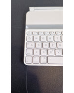 LOGITECH Ultrathin Mini iK700 - Keyboards - Like New w/ Original Box - Image 6
