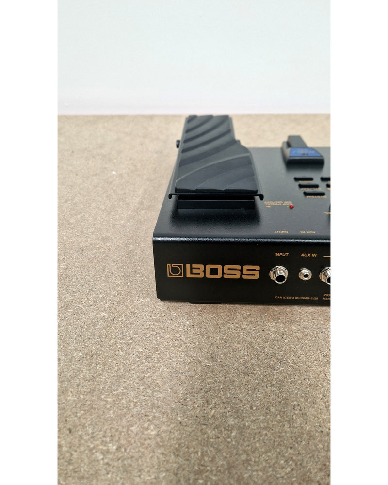 Boss GT-100 - Multi-Effects Pedals - Excellent w/ Soft Case & power supply - Image 14