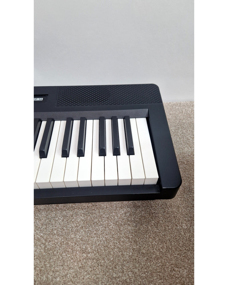 Donner DEP-16A - Like New w/ stand & Power Supply - image 2