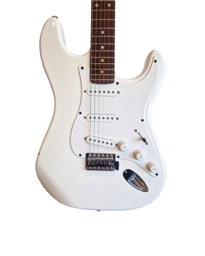 Squier Strat Chinese - Electric Guitar - White - Good