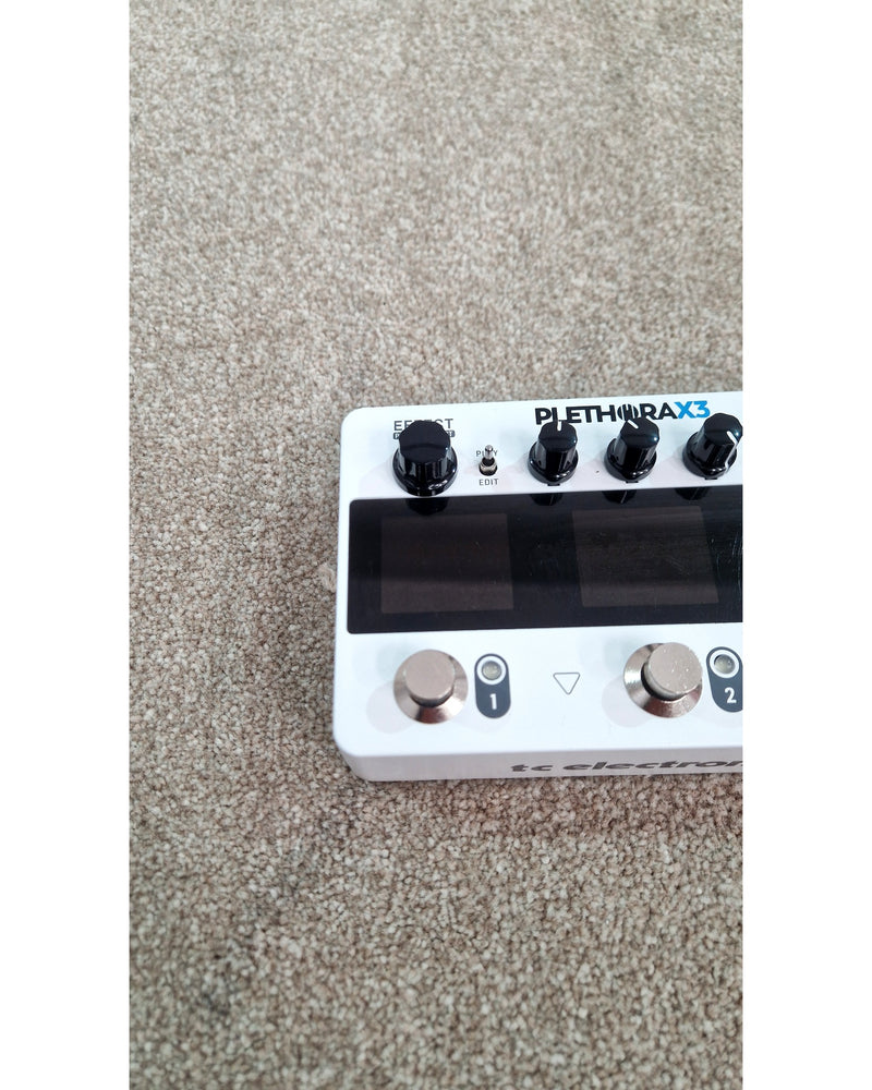 TC Electronic Plethora X3 - Multi-Effects Pedal - White - Excellent w/ Original Box & Manuals - image 12