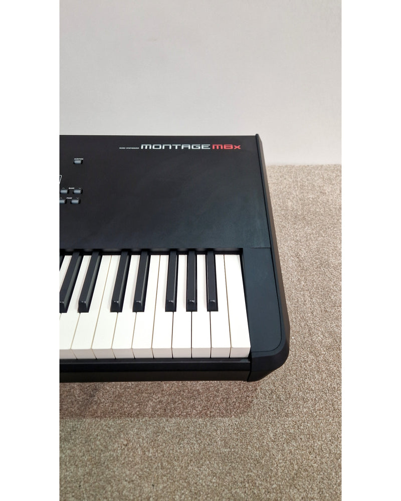 Yamaha Montage M8x - Synthesizer - Like New w/ Hard Case - image 2