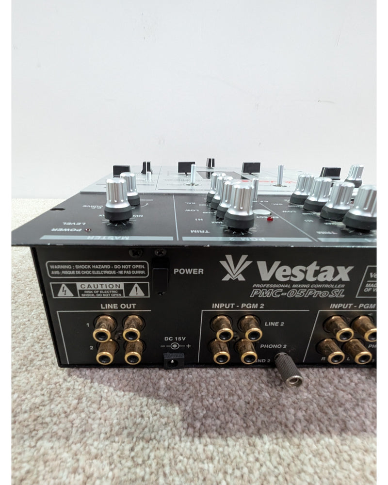 Vestax PMC-05Pro SL - DJ Equipment - Silver/Black - Very Good w/ Power Supply - image 14