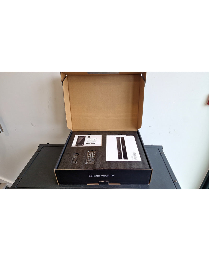 HDAnywhere MHUB Pro 40 - Matrix Switcher - Black - Like New w/ Original Box - image 2