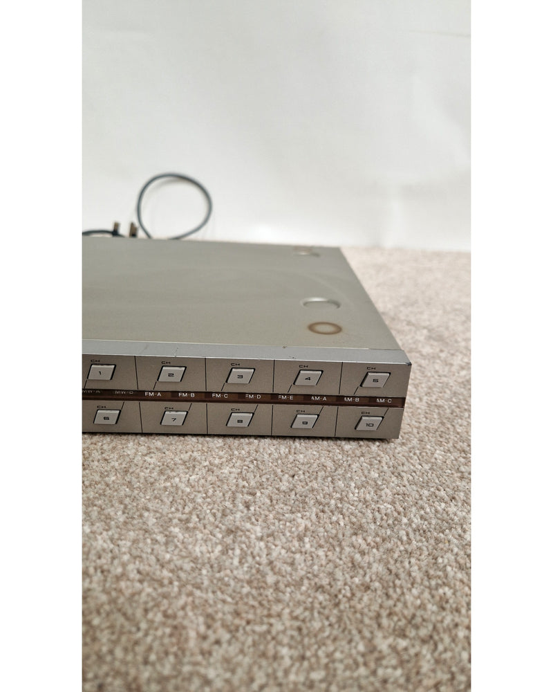 Akai AT-M5L - Hi-Fi Tuner - Good - image 2