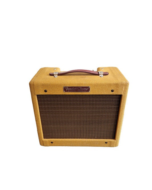 Fender 57 Champ - Guitar Amplifiers - Very Good w/ Soft Case - Image 1