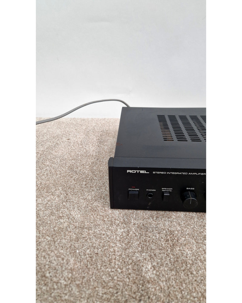 Rotel RA820AXC Stereo Integrated Amplifier - Hi-Fi Amplifier - Good - image 5