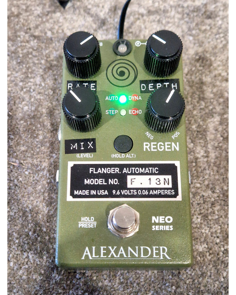 Alexander F-13 Neo - Effects Pedal - Green - Excellent w/ Original Box - Image 3