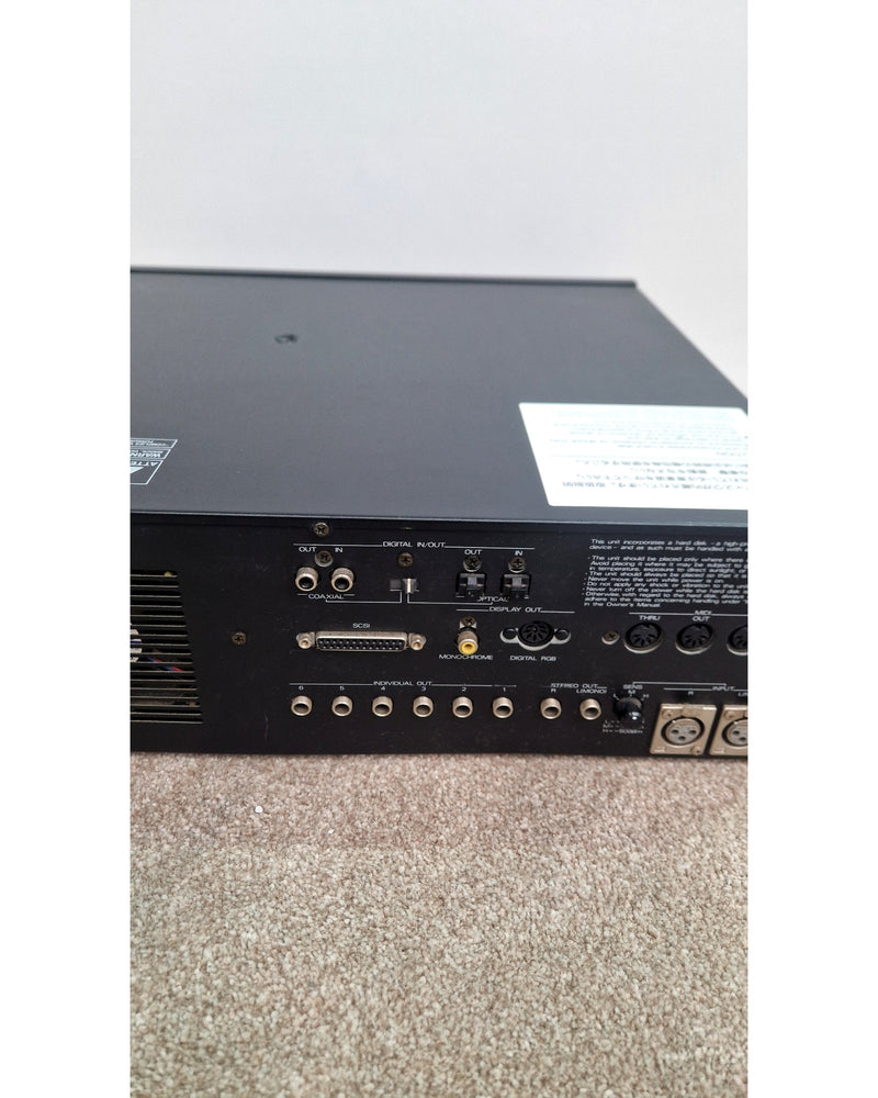 Roland S-770 - Samplers & Sequencers - Black - Fair - image 12