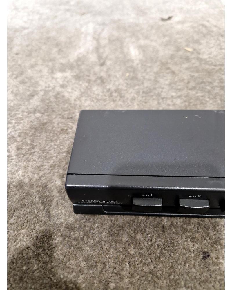 1x5 Stereo Audio Switch - Black - Good - Image 7