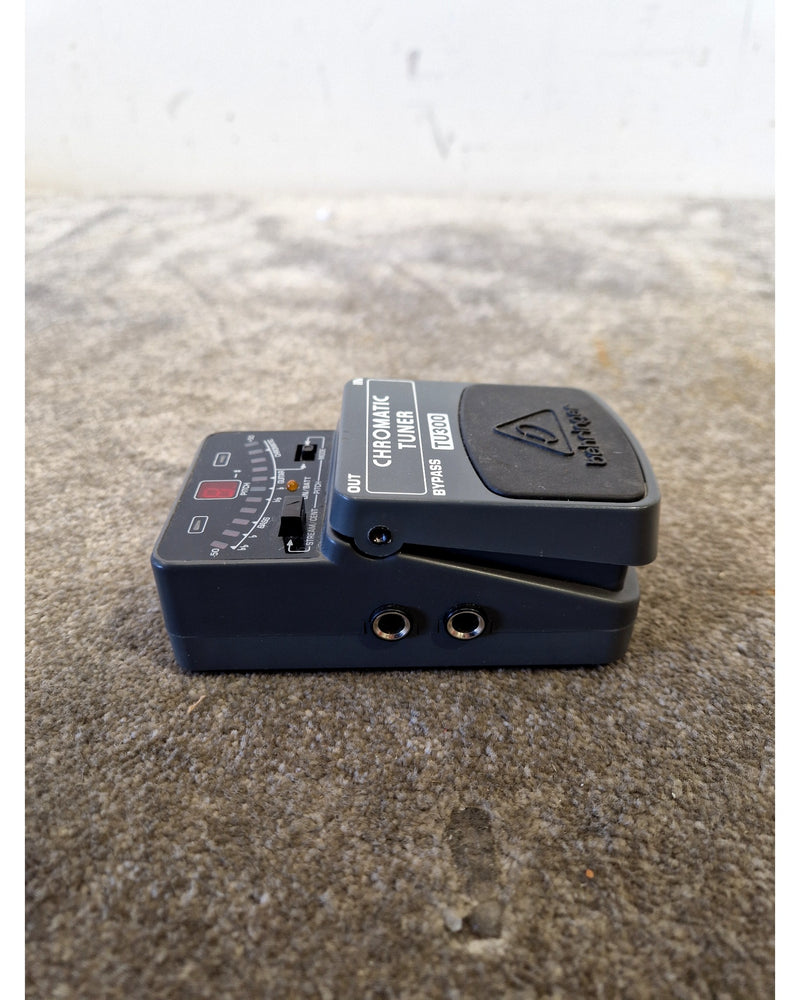Behringer TU300 - Effects Pedal - Chromatic Tuner - Excellent - Image 4
