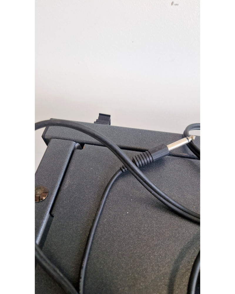 Roland FS-2 - Footswitch - Good - Image 7