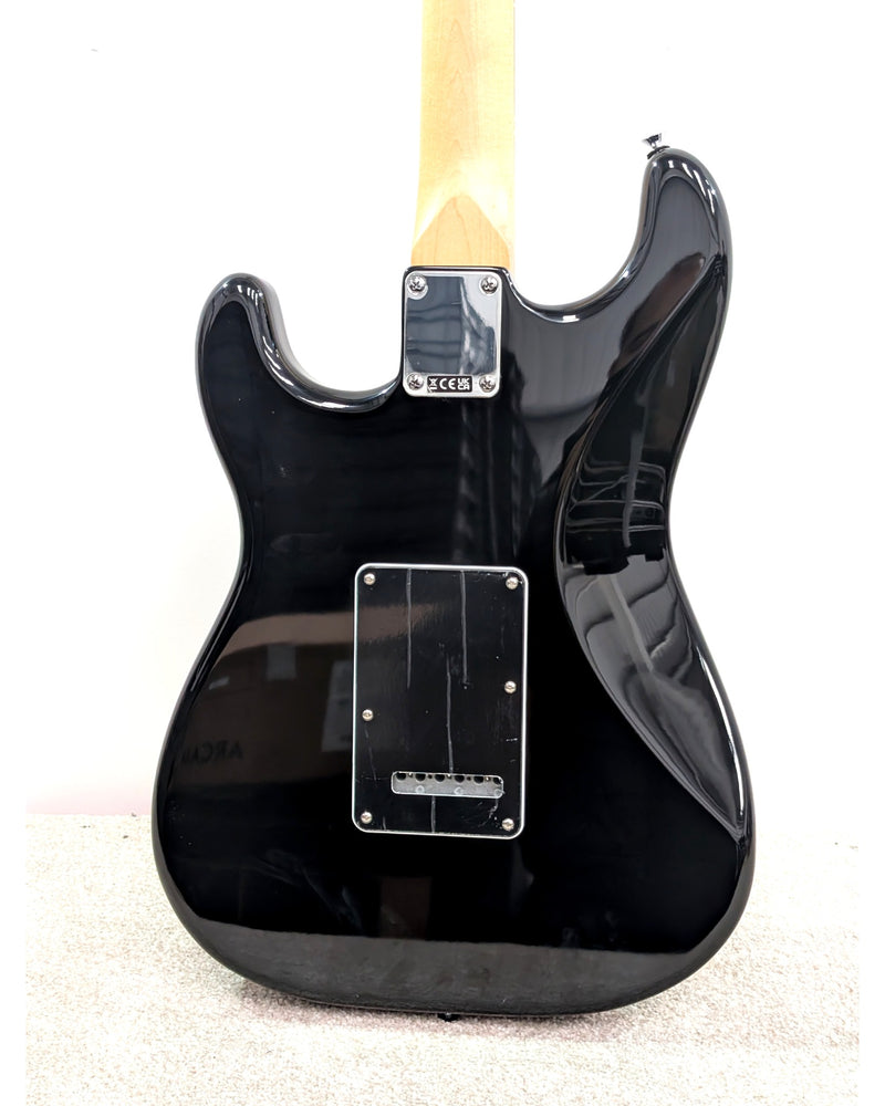 Fender Standard Stratocaster HSS - Electric Guitar - Black - Excellent - image 7