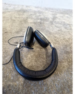 Bowers & Wilkins P5 - Headphones - Black - Excellent w/ Original Box - Image 5