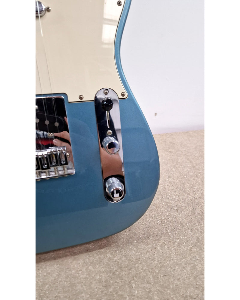 Fender Telecaster MiM - Electric Guitars - Blue - Refurbished w/ Hard Case - Image 3