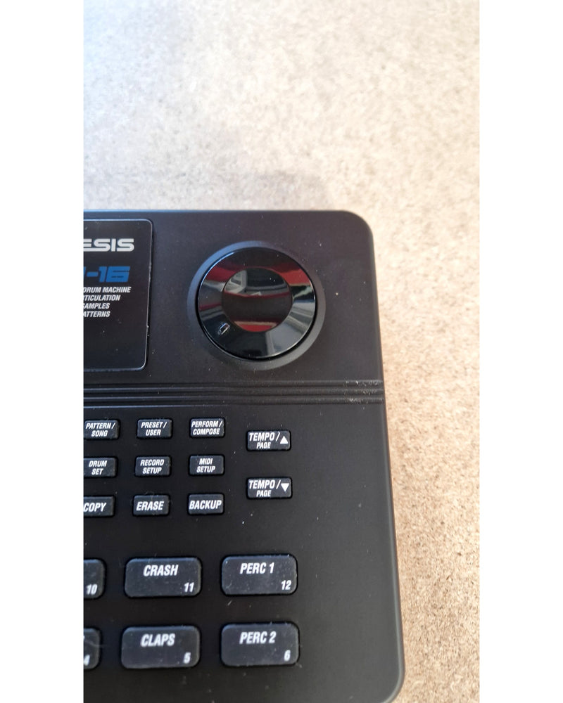 Alesis SR-16 - Drum Machine - Like New w/ Original Box & Manuals - Image 10