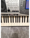 Yamaha PSR-2000 - Digital Keyboard - Silver/Gray - Very Good w/ stands - Photo 20