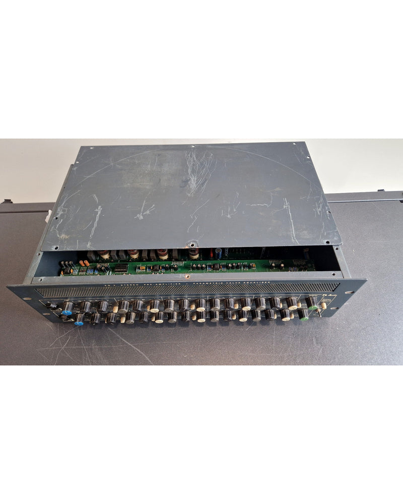 TL Audio EQ-2 - Parametric Valve Equaliser - Fair - Image 8
