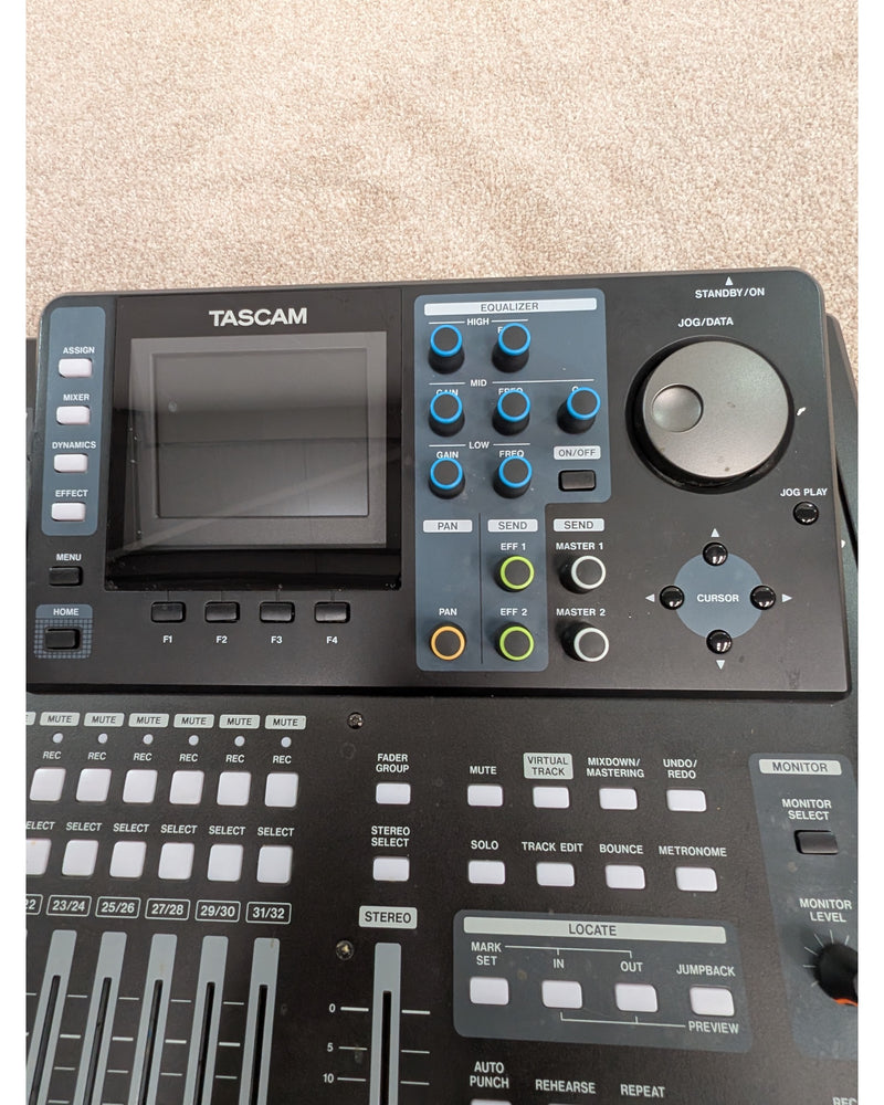 TASCAM DP-32SD - Recorder - Black - Excellent w/ Manuals - image 7