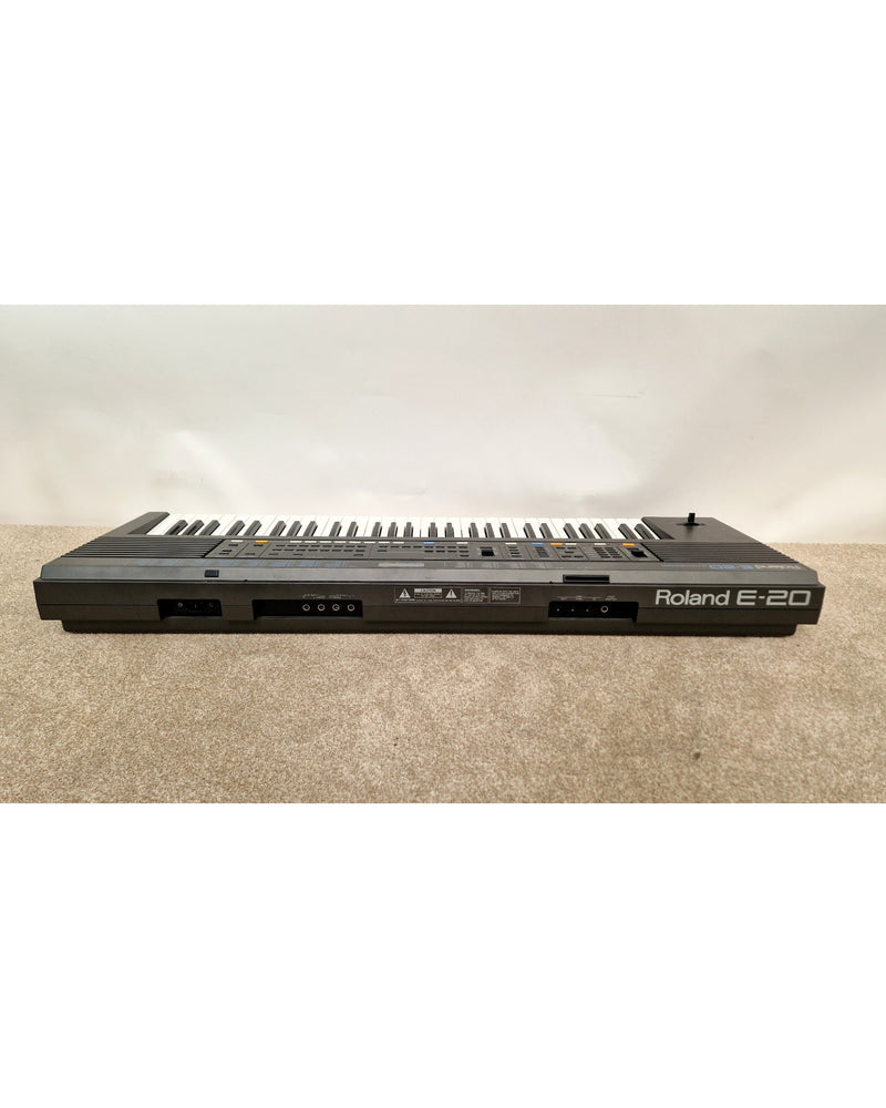 Roland E20/924630 - Excellent - image 9