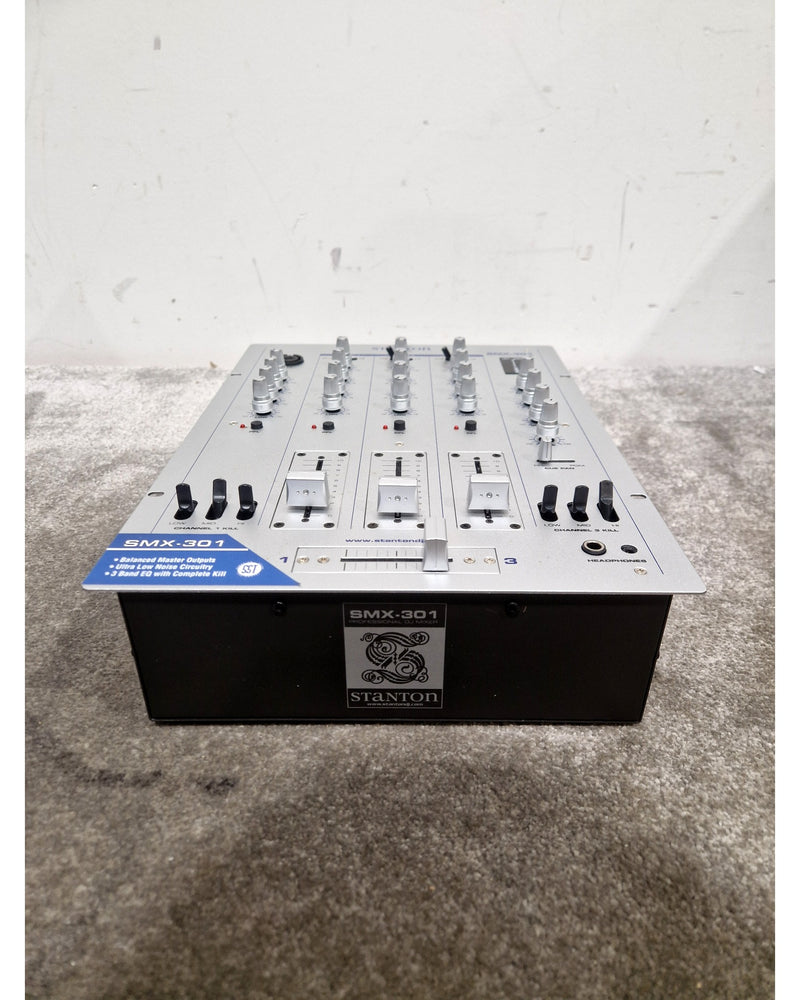 Stanton SMX-301 - DJ Mixer - White/Silver - Excellent w/ Original Box & Power Supply - Image 8