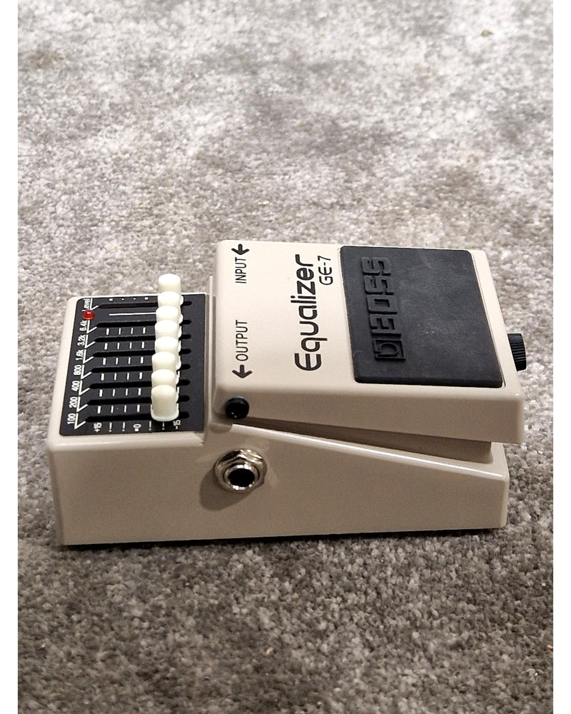Boss GE-7 - Graphic Equalizer Pedal - White/Silver - Excellent w/ Original Box & Manuals - Image 5