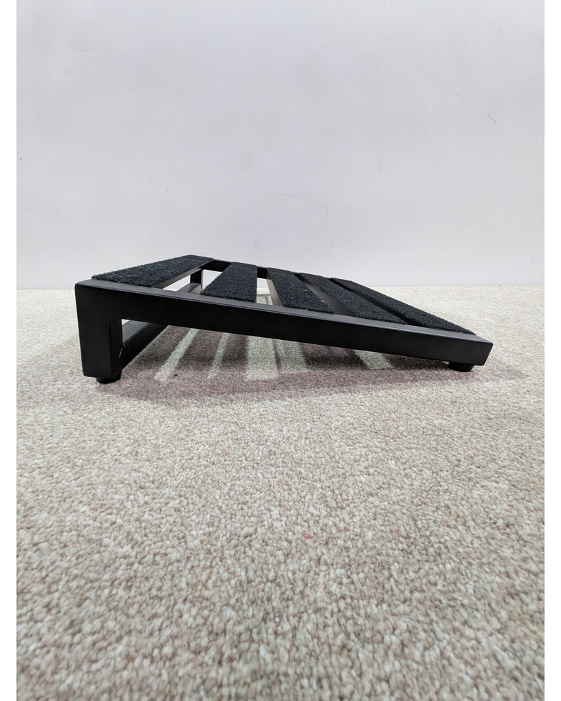Pedaltrain NOVO 18 - Pedalboards & Power - Black - Very Good w/ Soft Case - image 4