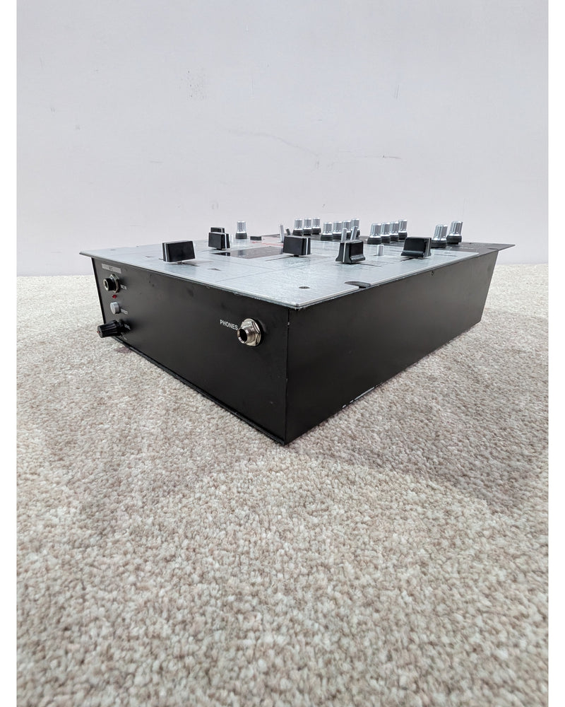 Vestax PMC-05Pro SL - DJ Equipment - Silver/Black - Very Good w/ Power Supply - image 4