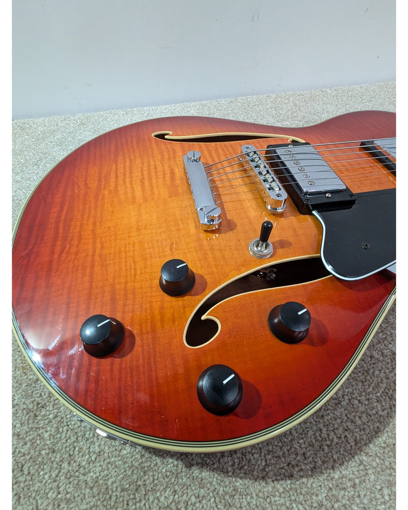 Comins GCS-1 - Electric Guitar - Cherry Sunburst - Very Good w/ Hard Case - image 9