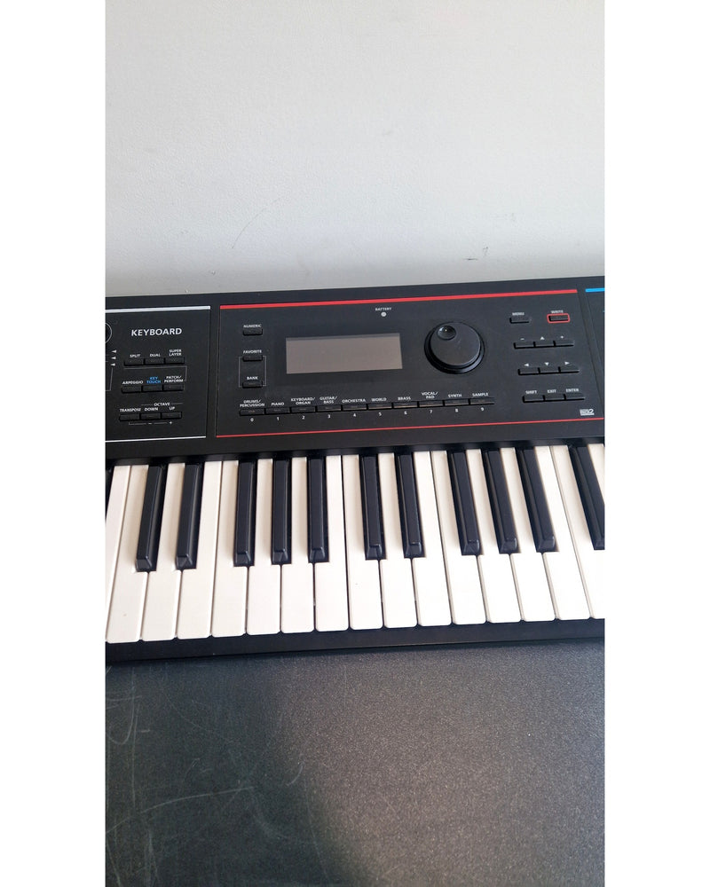 Roland JUNO-DS - Synthesizer Keyboards - Black - Very Good w/ Soft Case & Power Supply - Image 9
