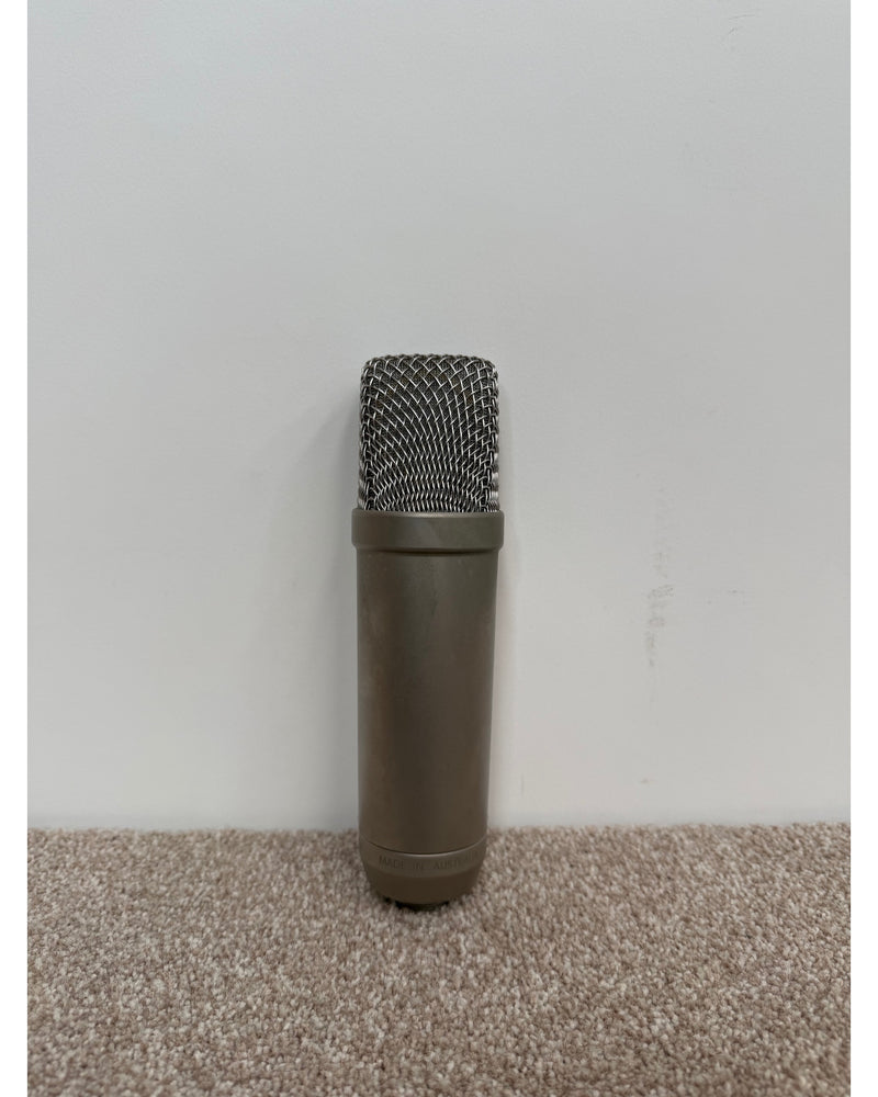Rode NT1-A - Condenser Microphone - Good w/ Soft Case - image 2
