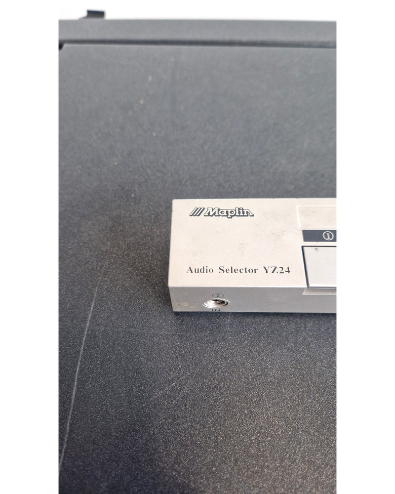 Maplin YZ24 - Audio Selector - Very Good - Image 4