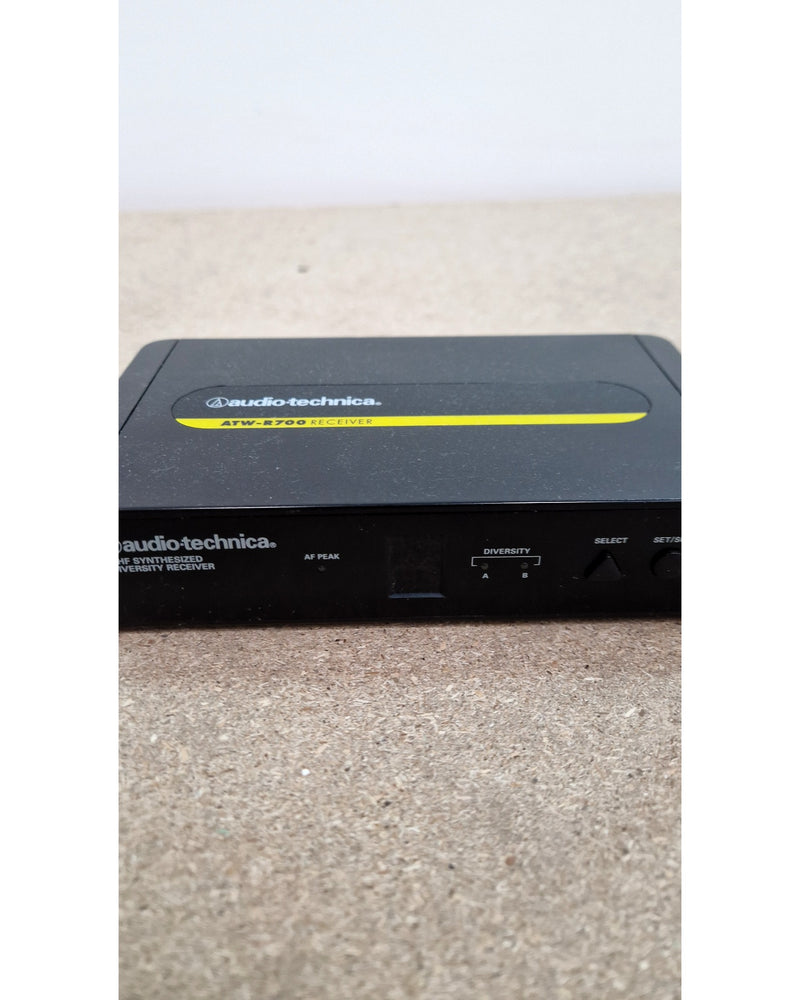 Audio-Technica ATW-R700 - Microphone System - Excellent w/ microphone - image 4
