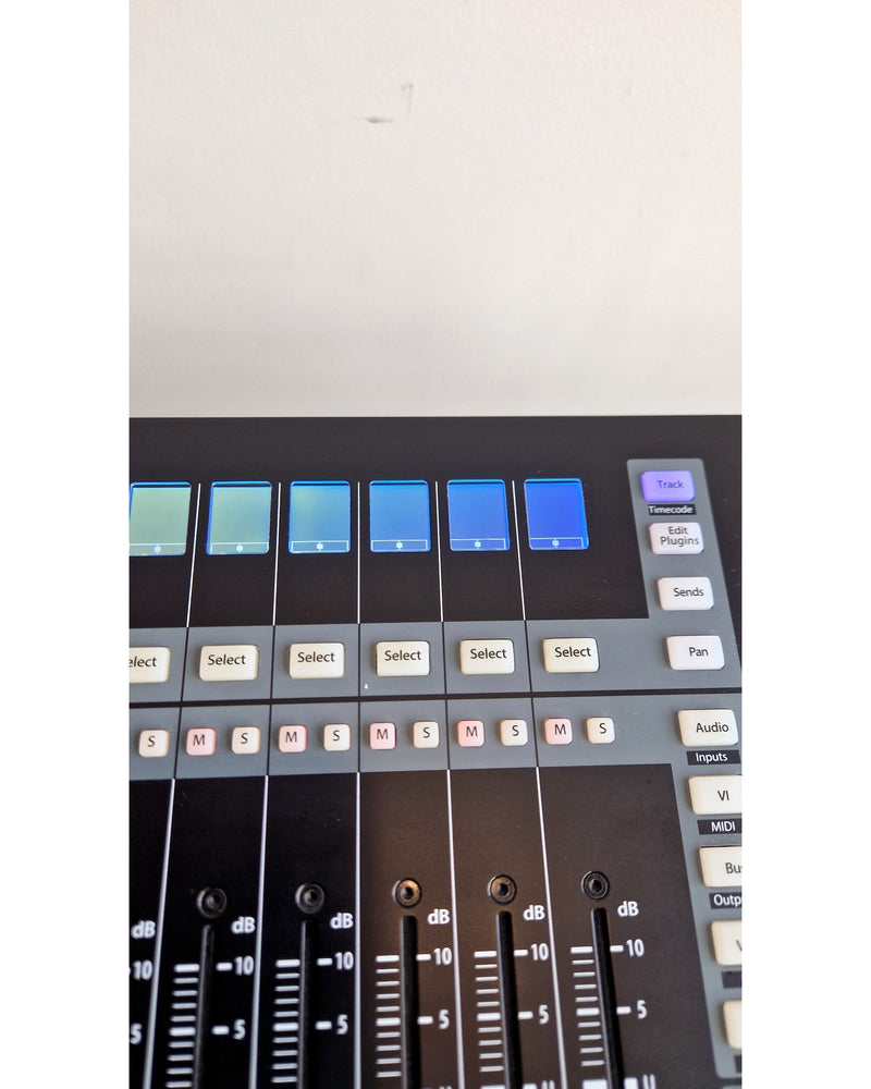 PreSonus FaderPort 16 - Music Production - Excellent w/ Power supply - Image 5