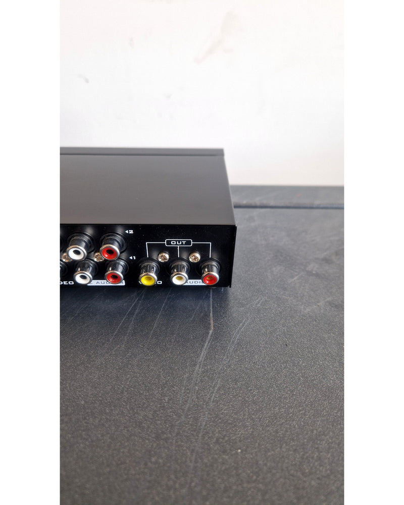 Unbranded 8-Port Video Audio Switch - AV Accessories - Excellent - Image 7