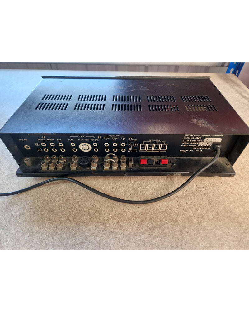 NAD 3020 - Hi-Fi Amplifiers - Black - Poor - Image 7