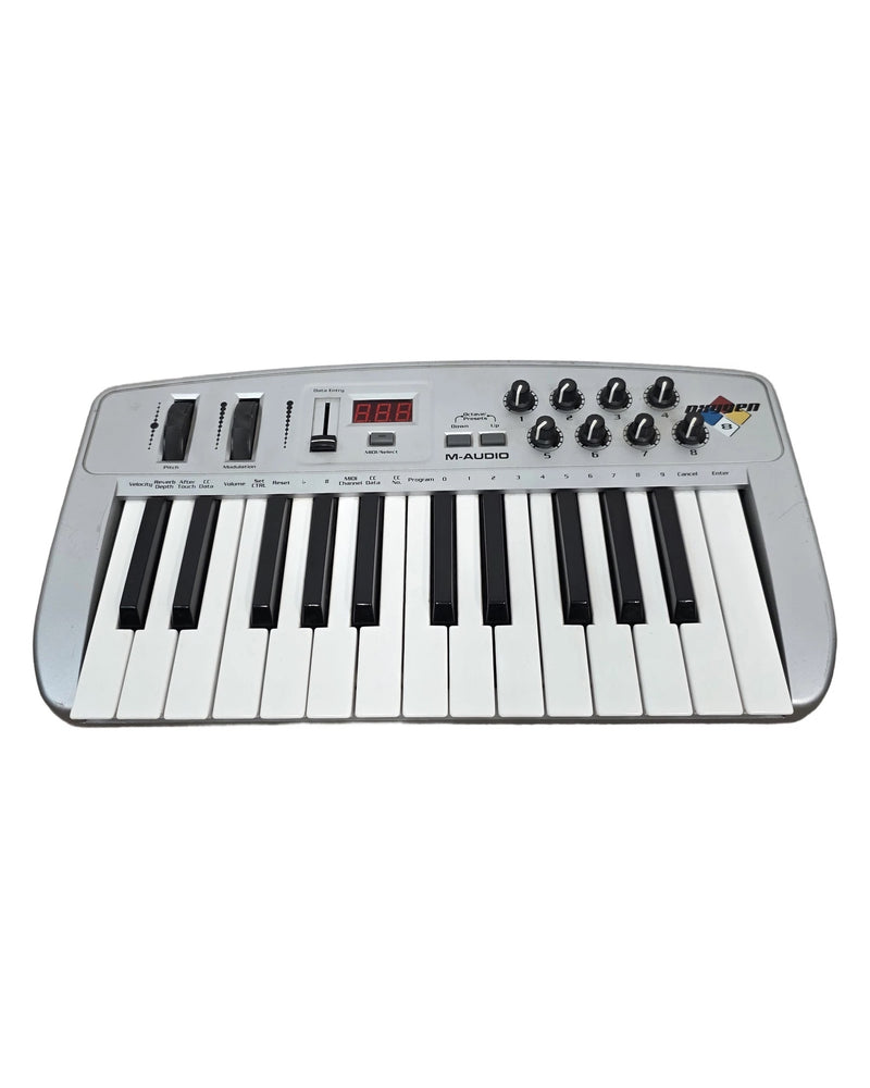 M-Audio Oxygen 8 - MIDI Controller - Good - image 1