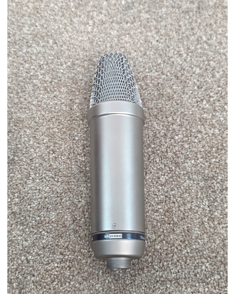 Rode NT1-A - Condenser Microphone - Silver - Excellent w/ Soft Case - image 2