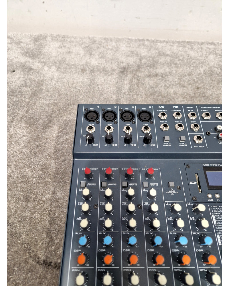 Studiomaster Club XS8 - Mixer - Good - Image 10