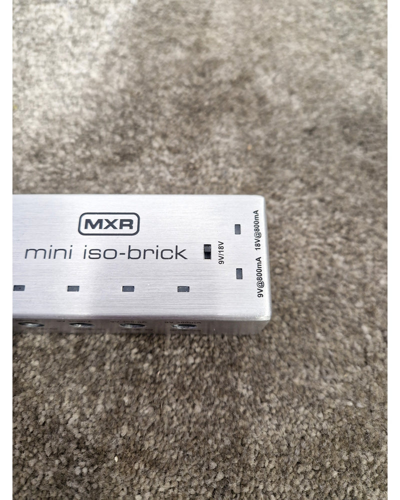 MXR M239 Iso Brick Mini Pedal Power Supply - Compact Design - Excellent w/ Original Box & Power Supply - Image 8