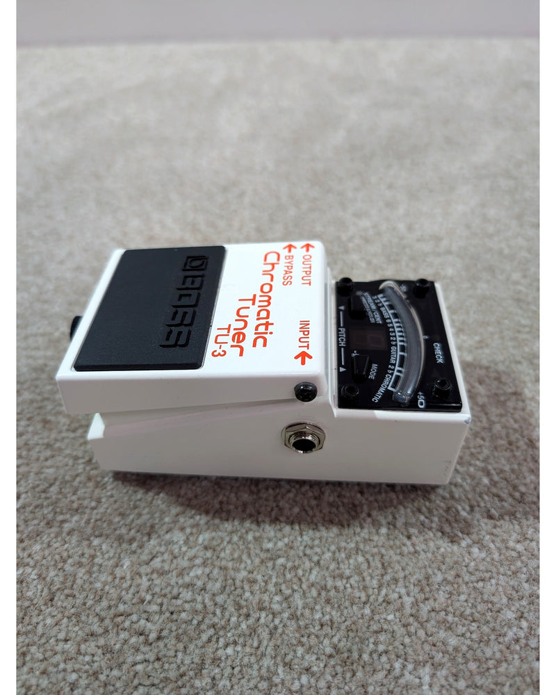 Boss TU-3 - Guitar Tuner - Very Good w/ Original Box & Manuals - image 3