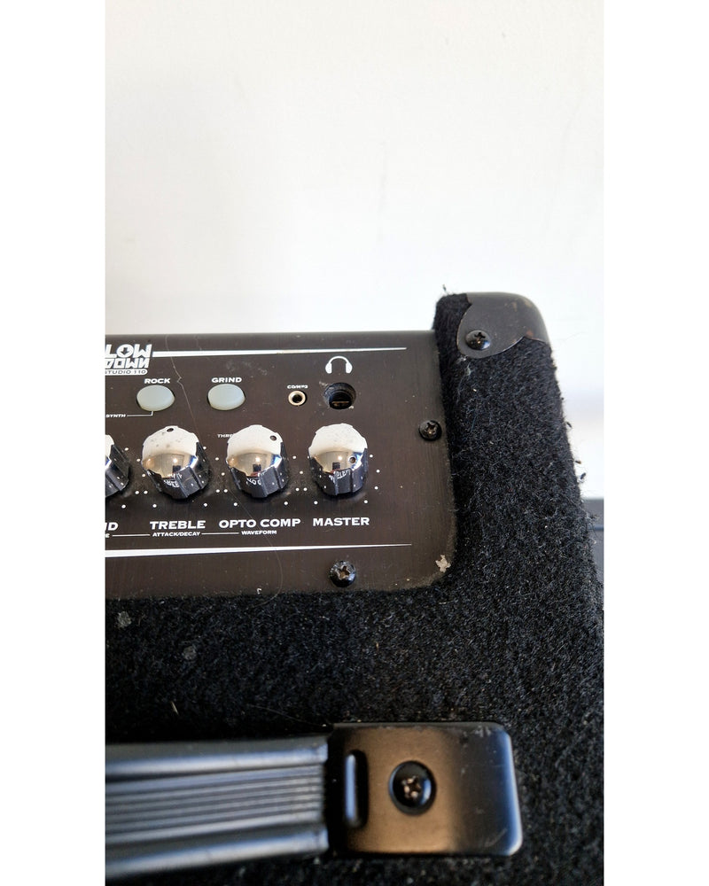 Line 6 LowDown Studio 110 - Bass Amplifier - Very Good - Image 11