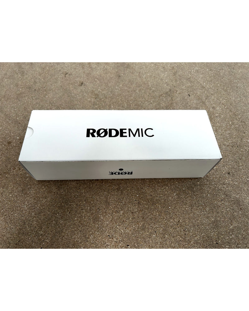 Rode NT2-A - Condenser Microphones - Excellent w/ Original Box & Soft Case - Image 4